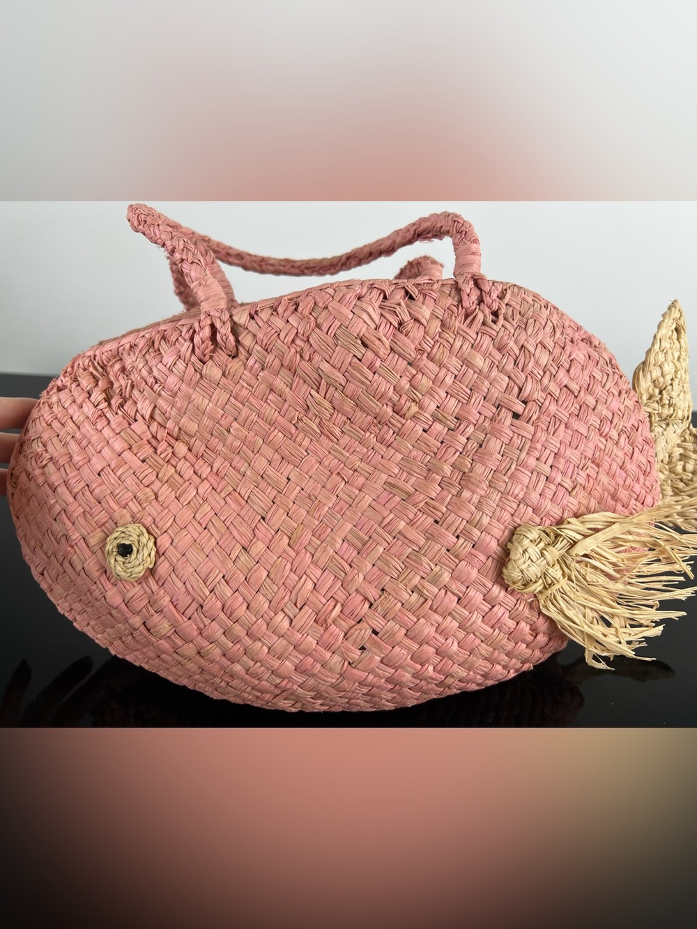 Bonpoint Girls Raffia Straw Woven Fish Bag, Pink - Picture 9 of 11